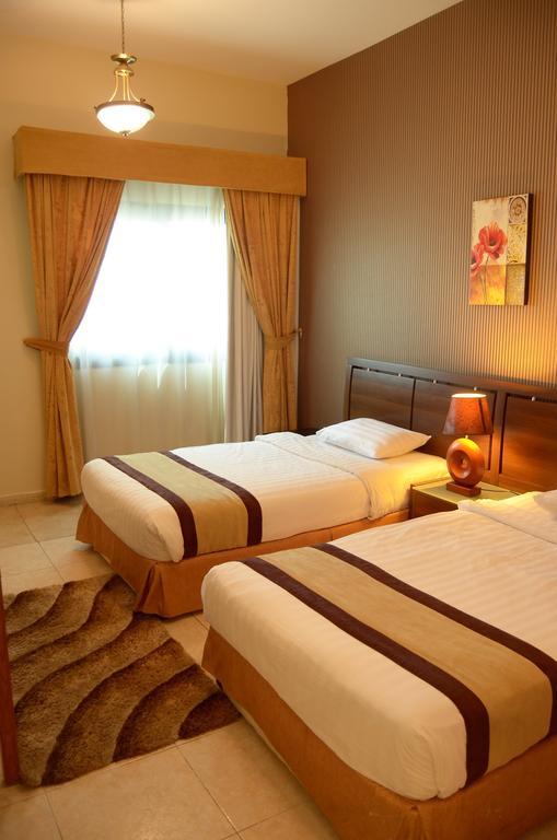Arcadia Hotel Suites Sharjah Exterior foto