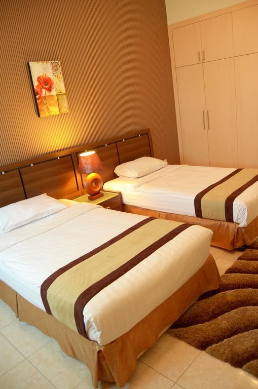 Arcadia Hotel Suites Sharjah Exterior foto