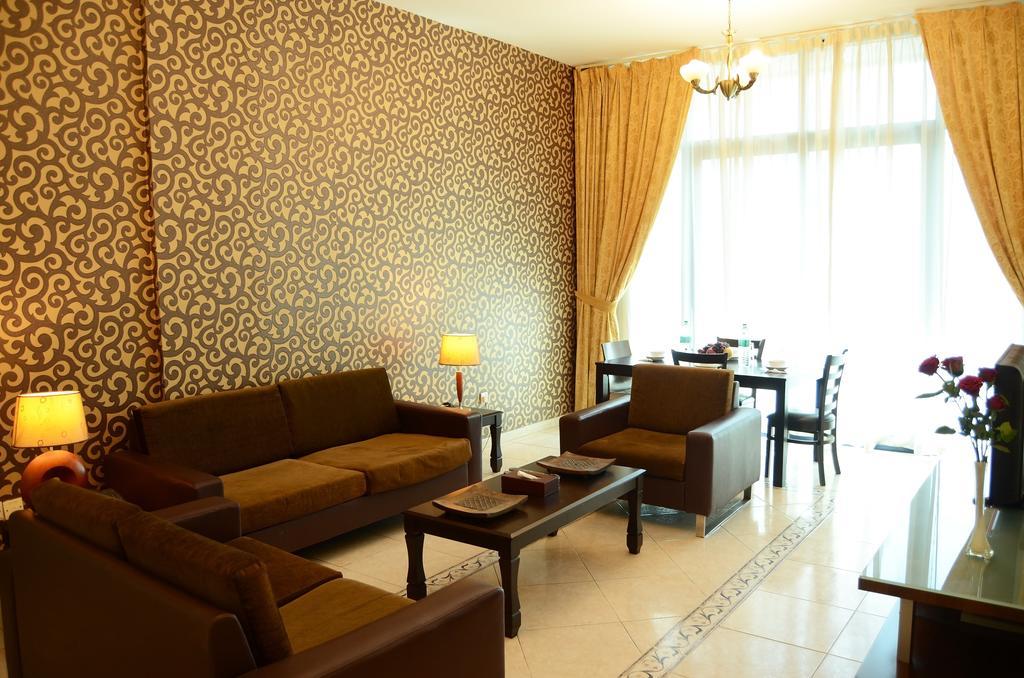 Arcadia Hotel Suites Sharjah Exterior foto